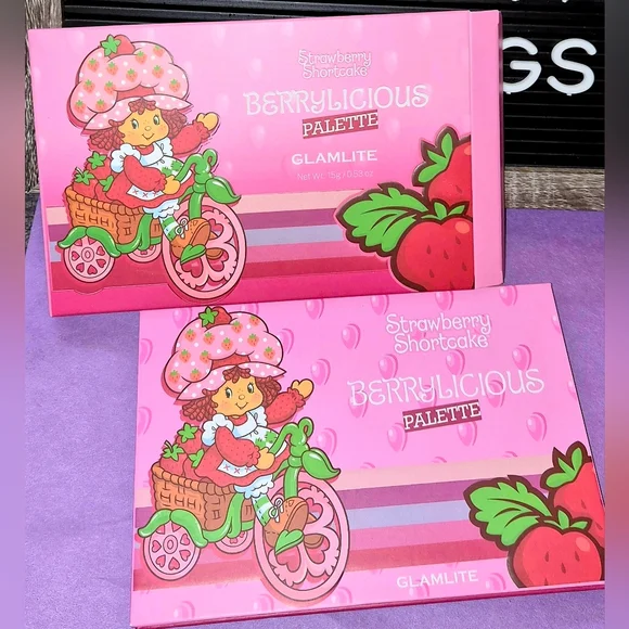 STRAWBERRY SHORTCAKE X GLAMLITE EYESHADOW PALETTE - Picture 2 of 7